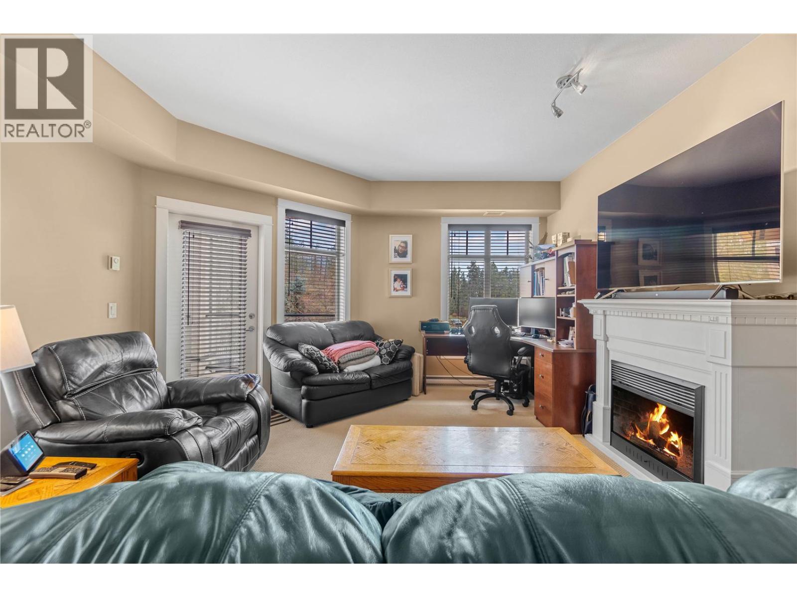 2551 Shoreline Drive Unit# 223