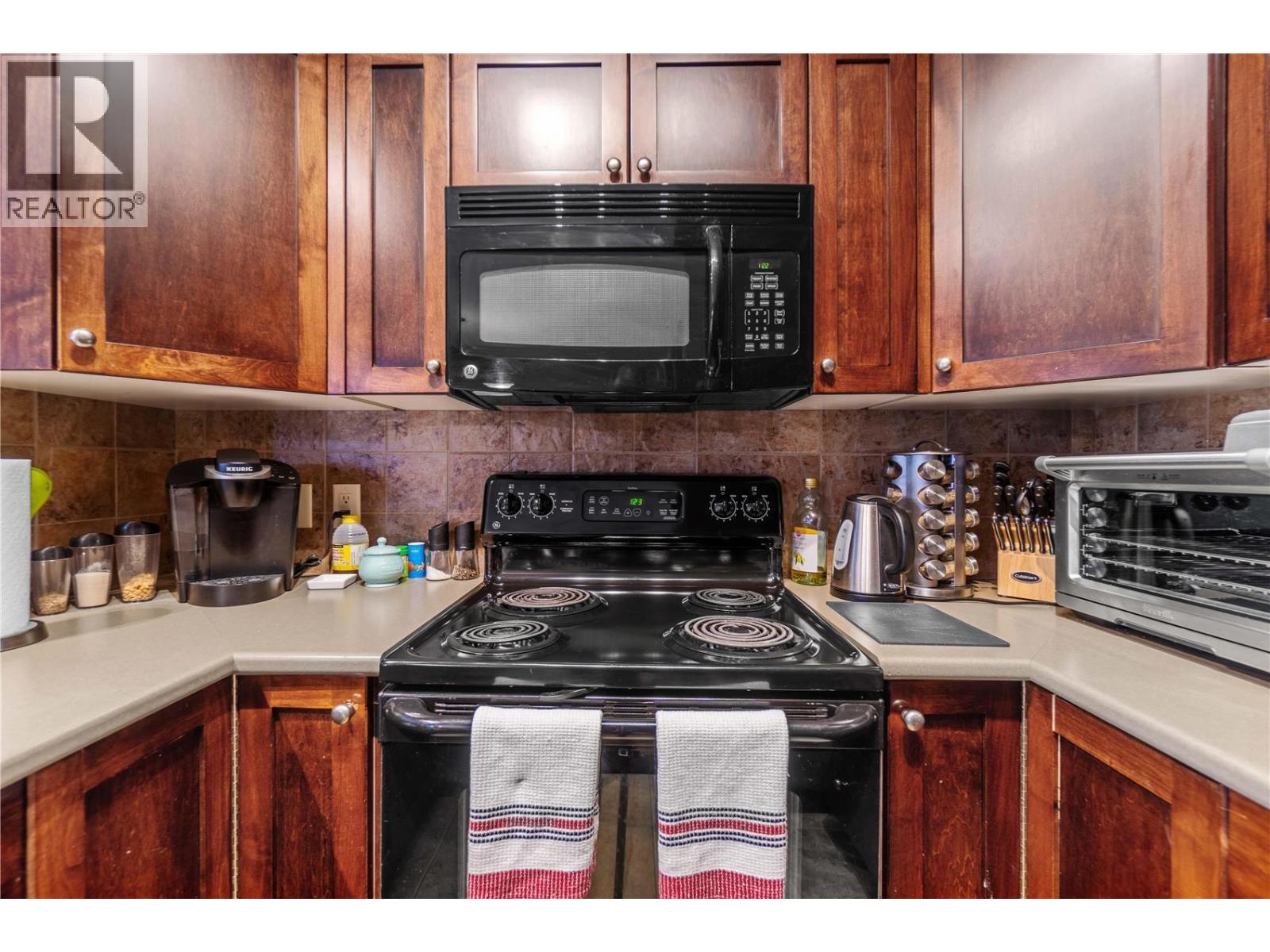 2551 Shoreline Drive Unit# 223