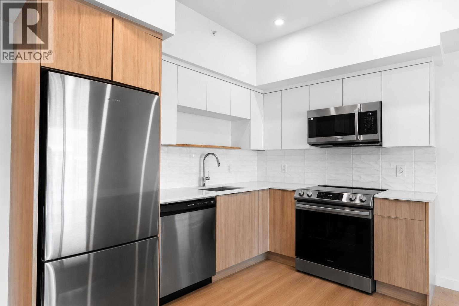 604 Cawston Avenue Unit# 610