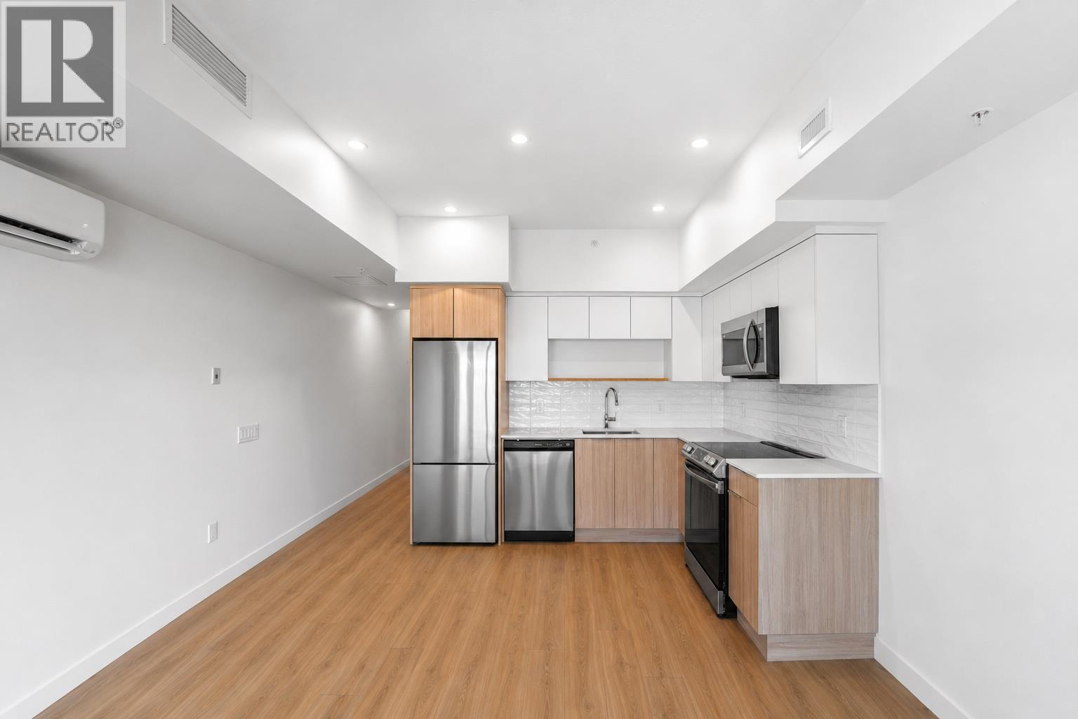 604 Cawston Avenue Unit# 610