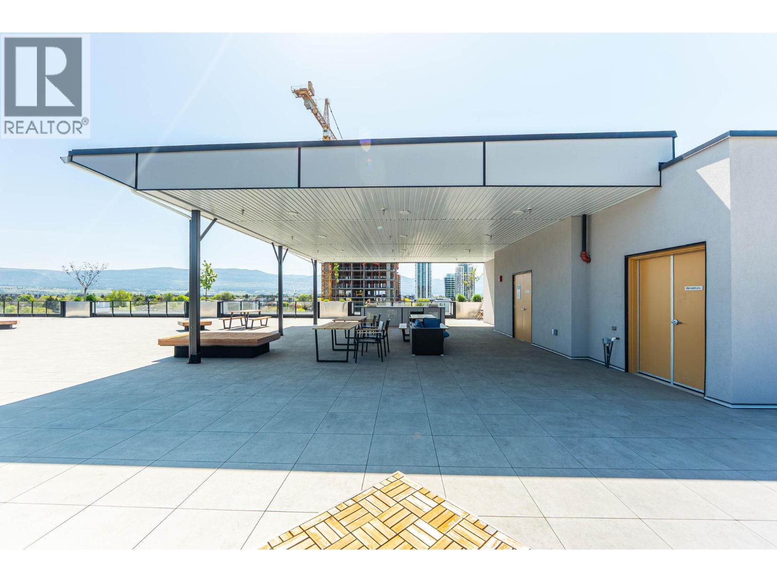 604 Cawston Avenue Unit# 610