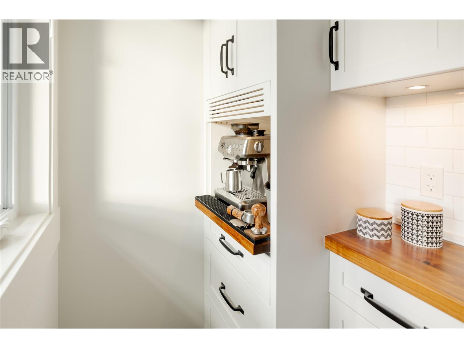 2901 Abbott Street Unit# 116
