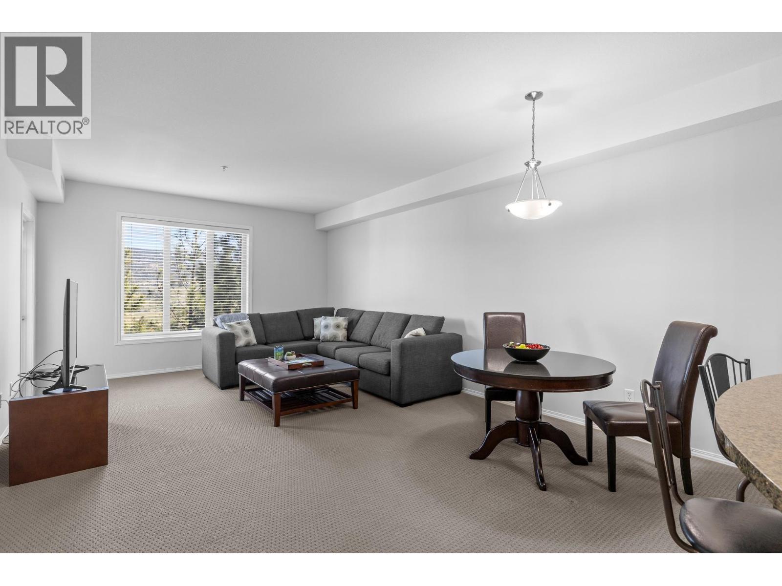 1873 Country Club Drive Unit# 2514