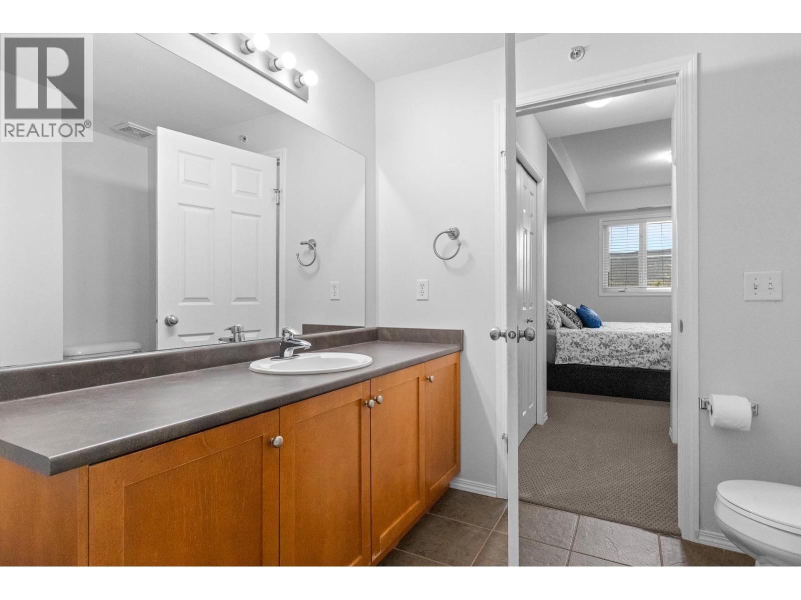 1873 Country Club Drive Unit# 2514