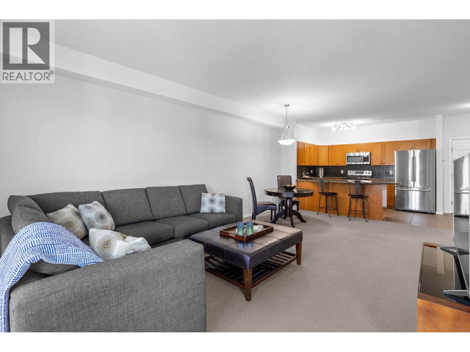 1873 Country Club Drive Unit# 2514