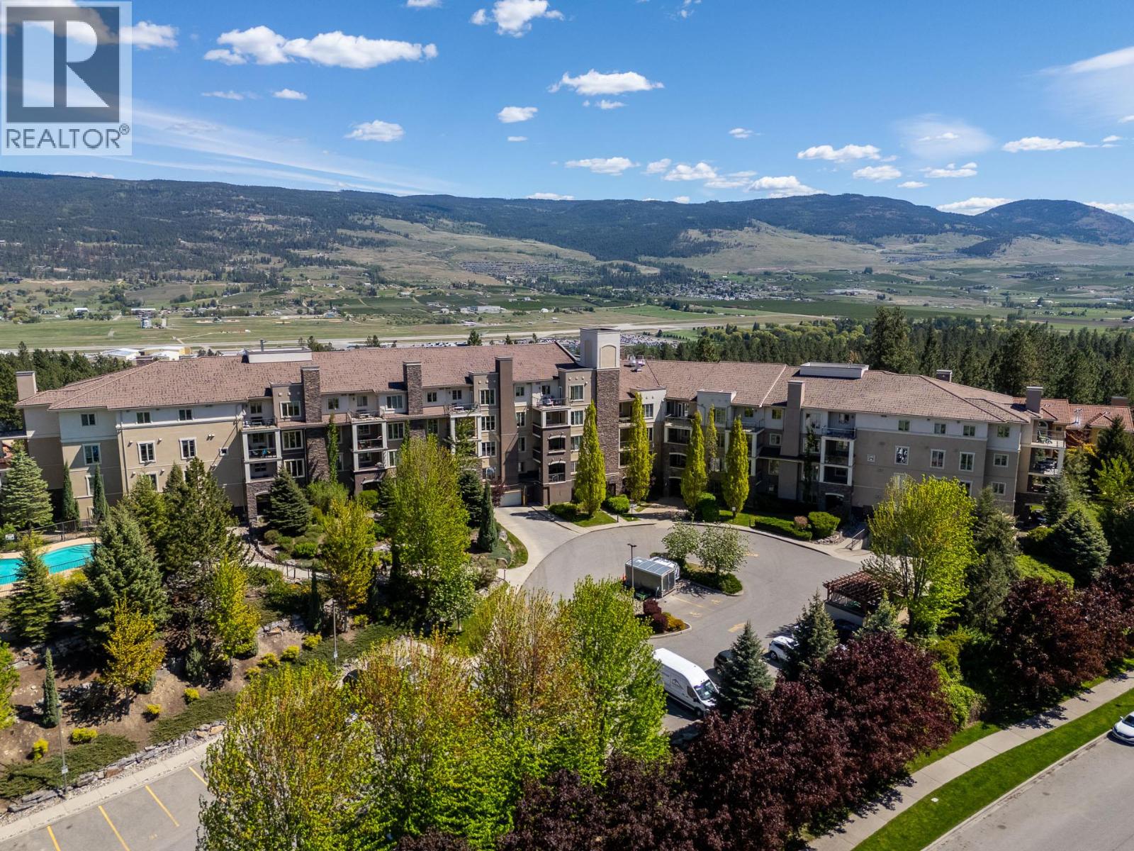 1873 Country Club Drive Unit# 2514