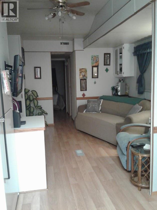 415 Commonwealth Road Unit# 823