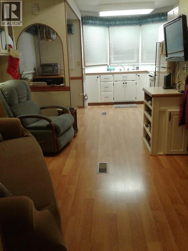 415 Commonwealth Road Unit# 823