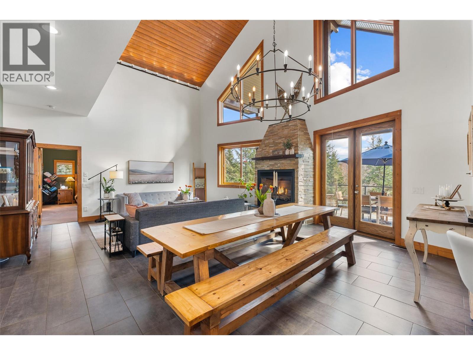 1898 Cardinal Creek Road