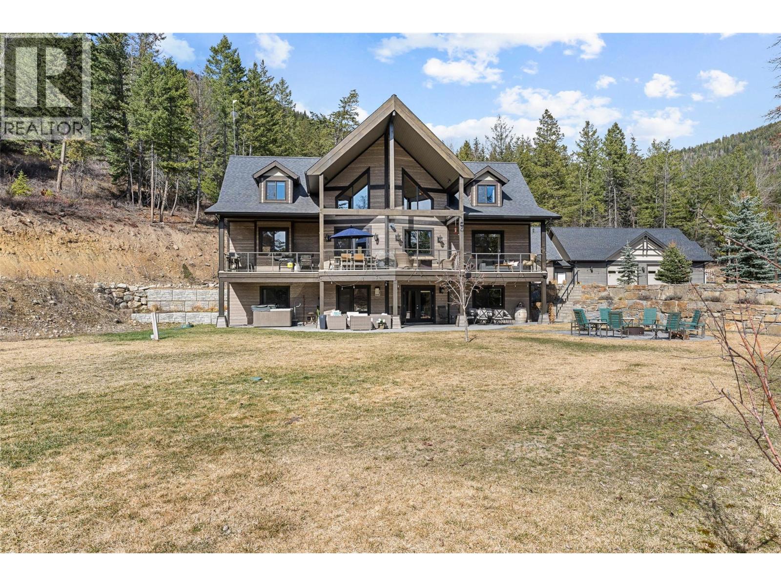 1898 Cardinal Creek Road