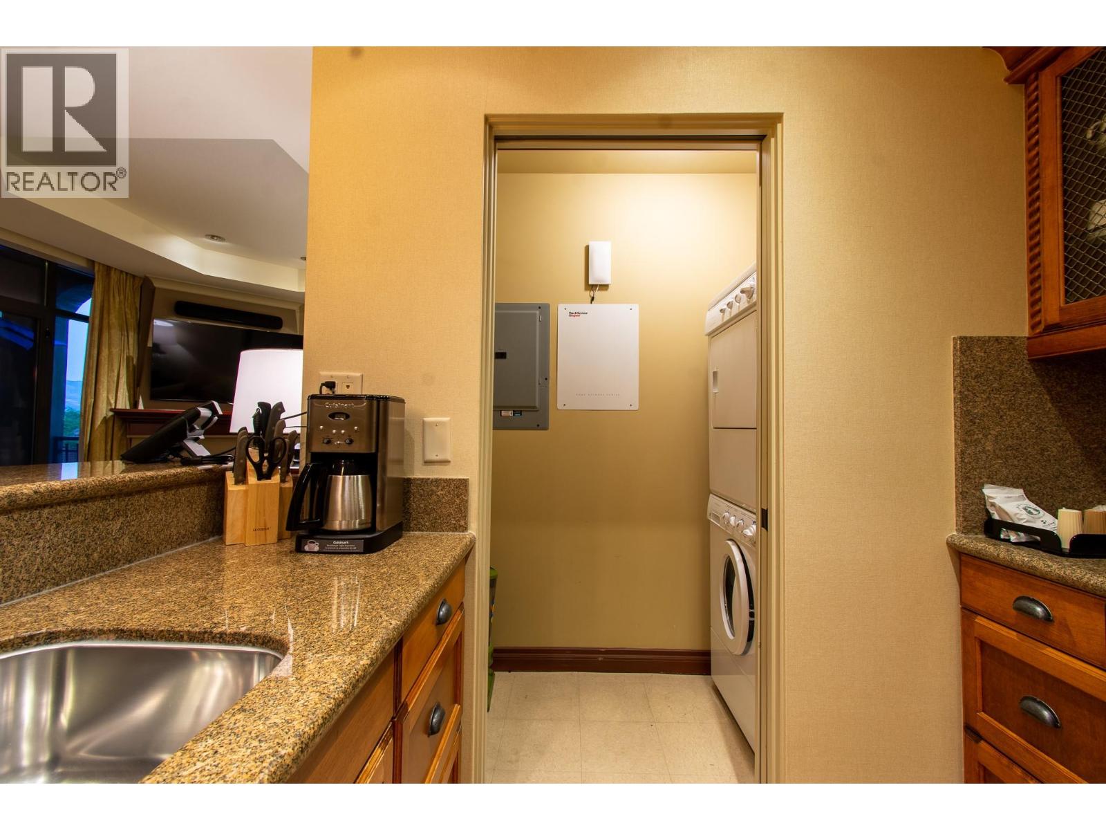 1288 Water Street Unit# 450 (F12)