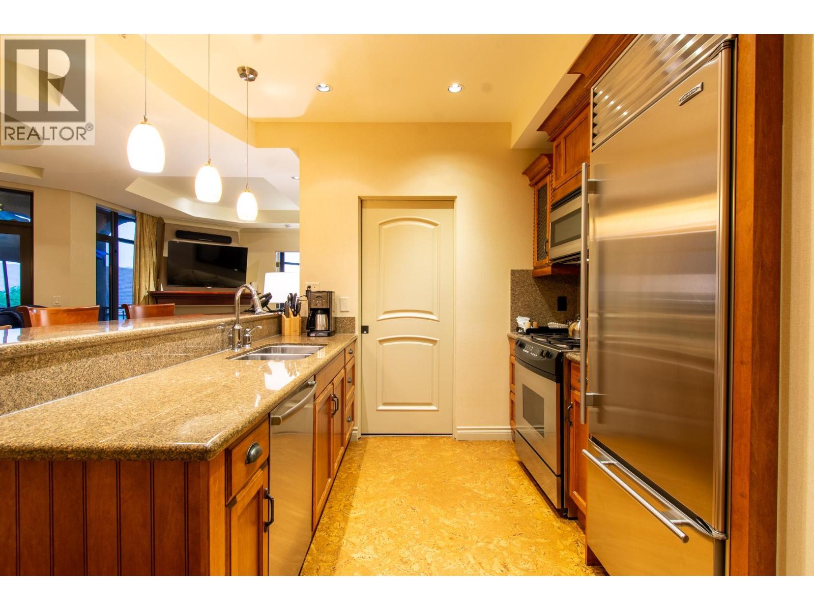 1288 Water Street Unit# 450 (F12)