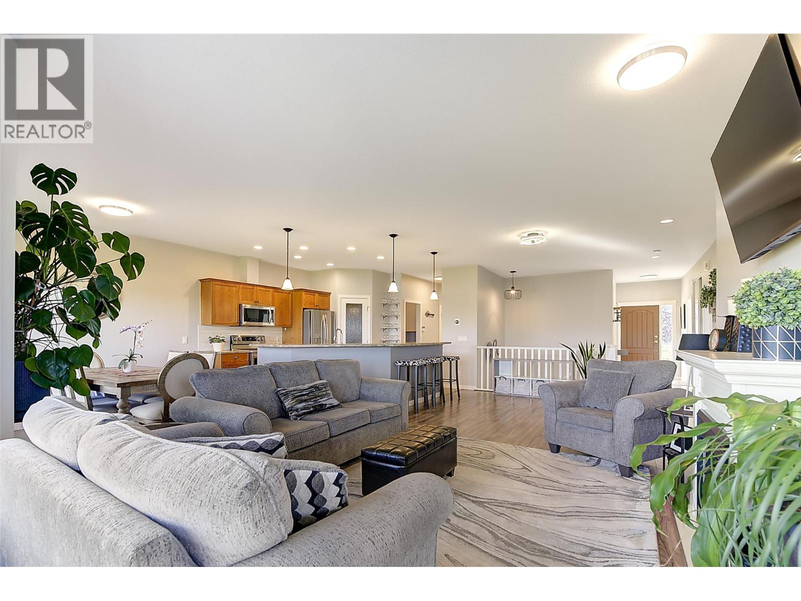 820 McKenzie Road Unit# 2
