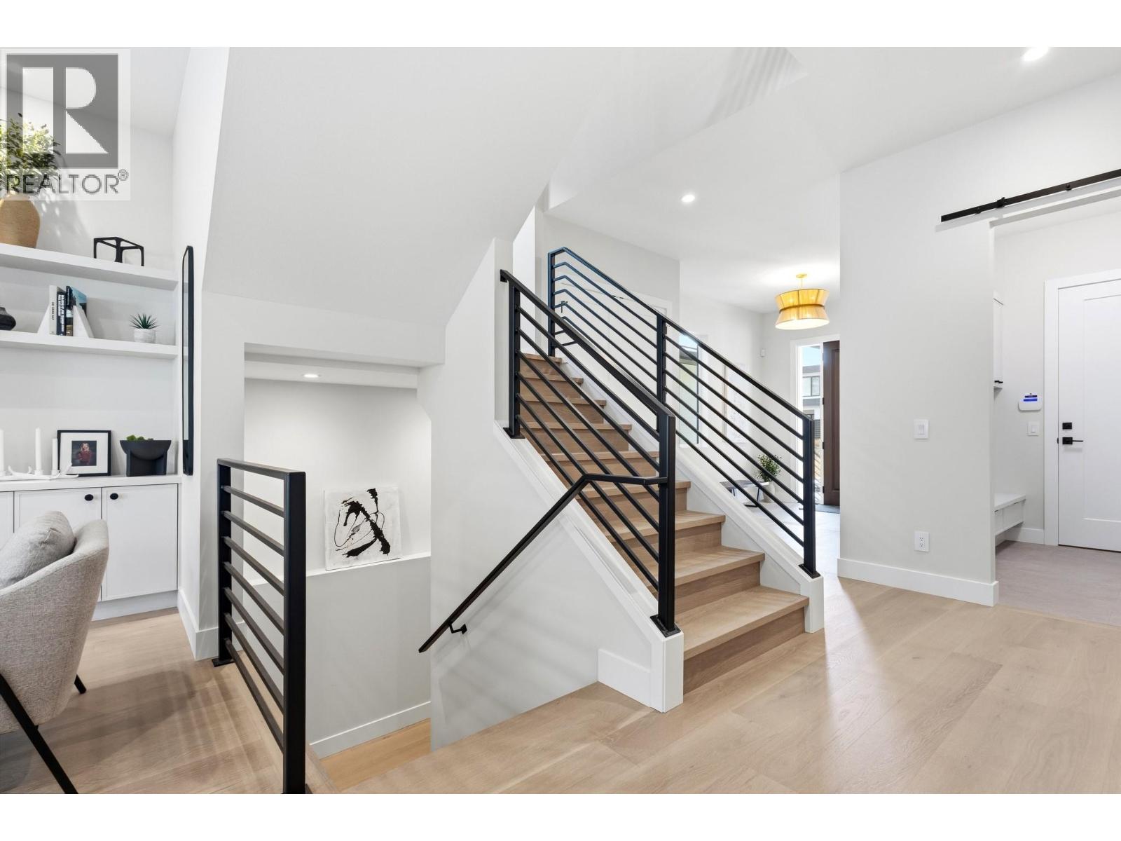 451 Vision Court
