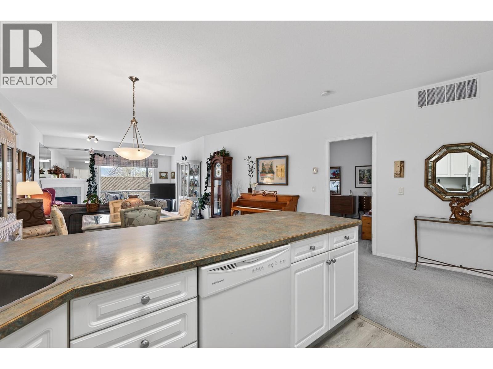 2300 Benvoulin Road Unit# 105