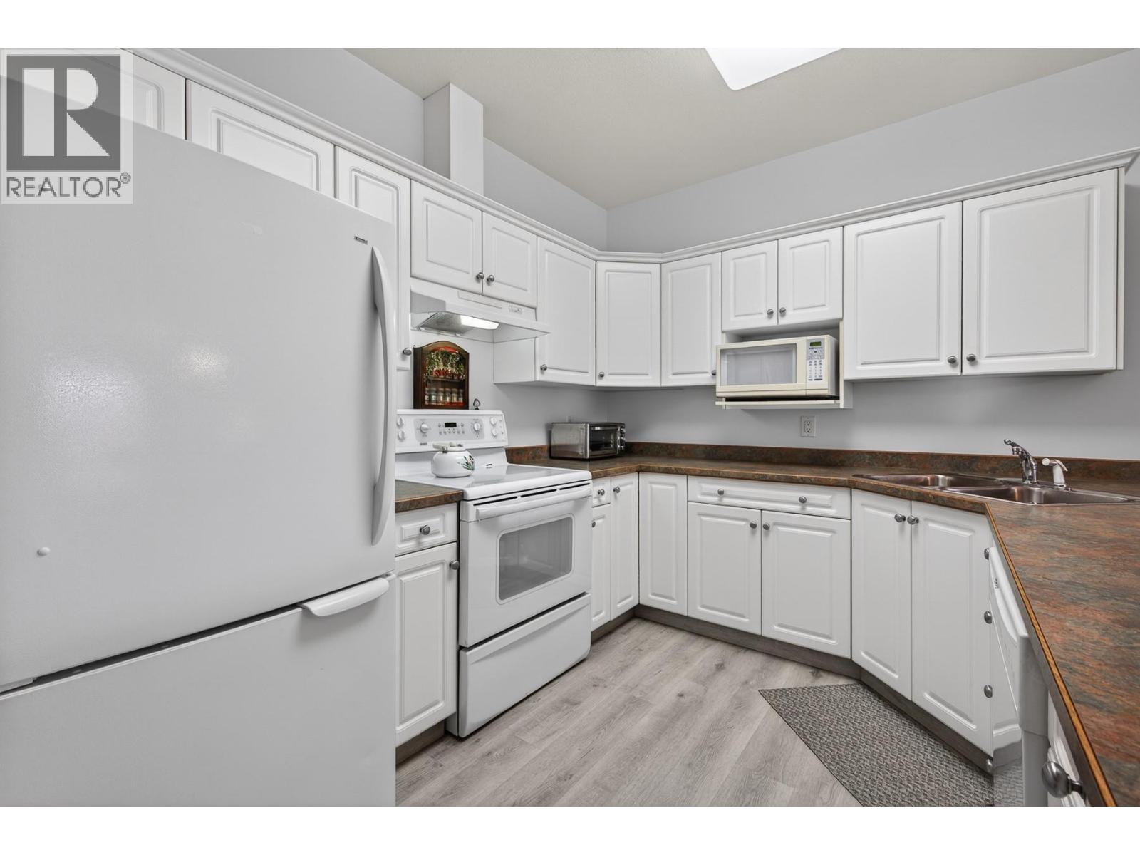 2300 Benvoulin Road Unit# 105