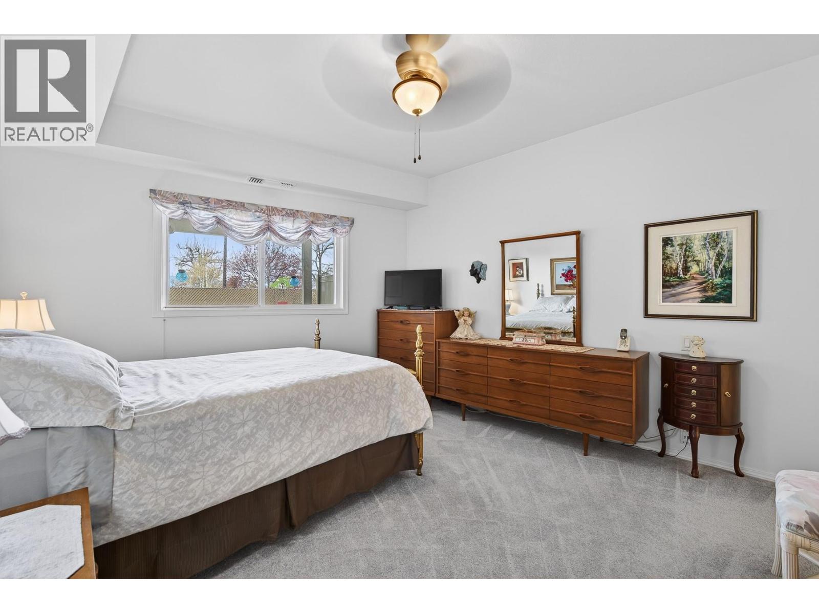 2300 Benvoulin Road Unit# 105