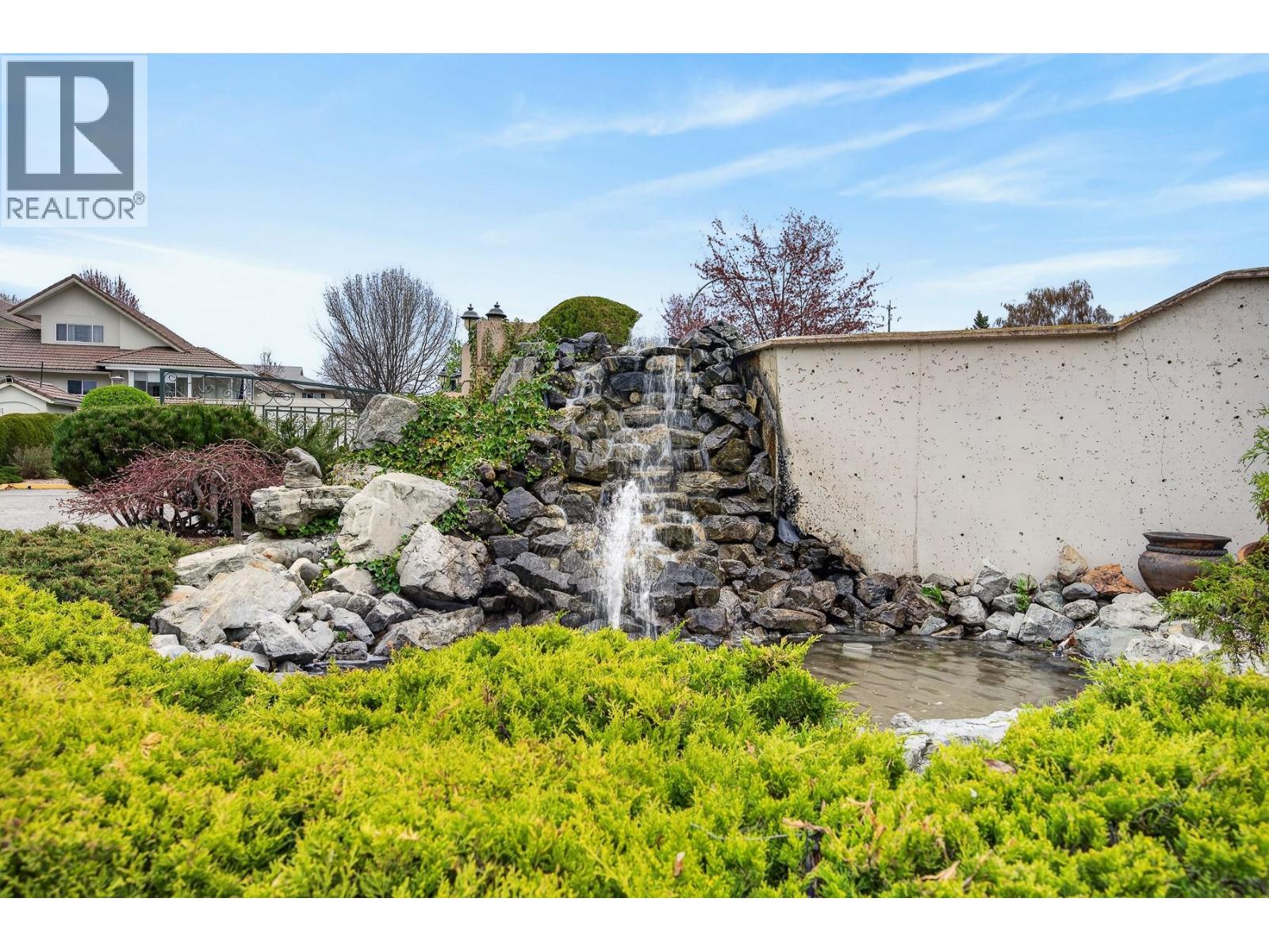 2300 Benvoulin Road Unit# 105