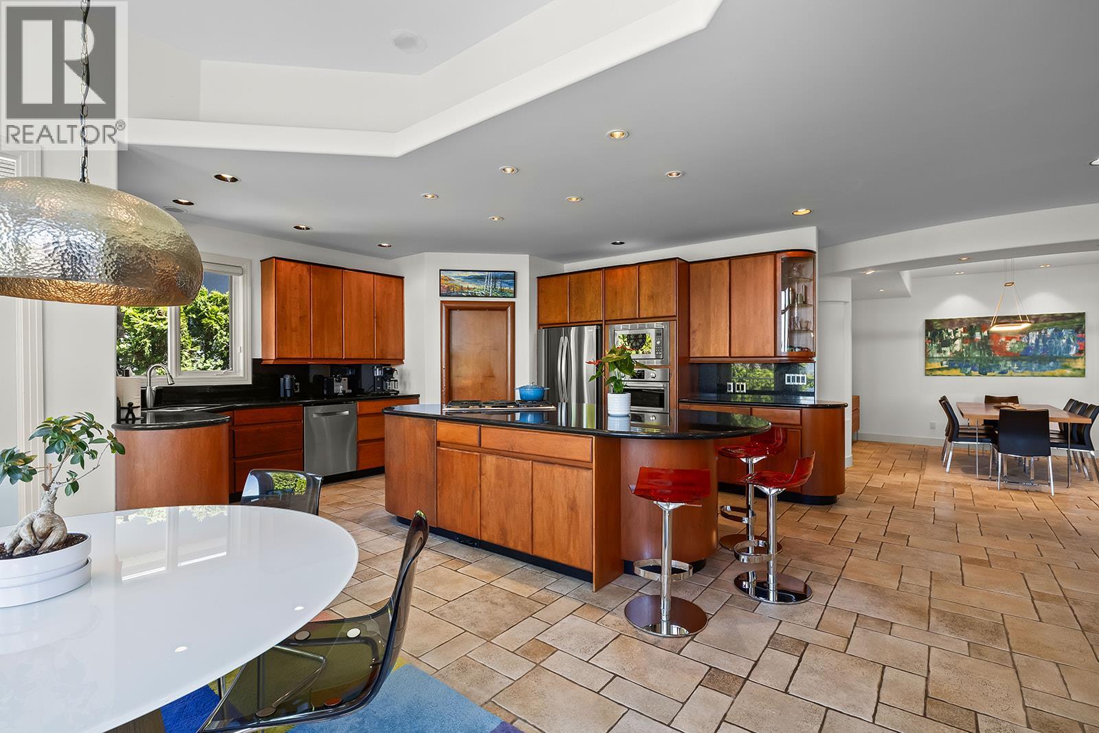 324 Phoebe Court