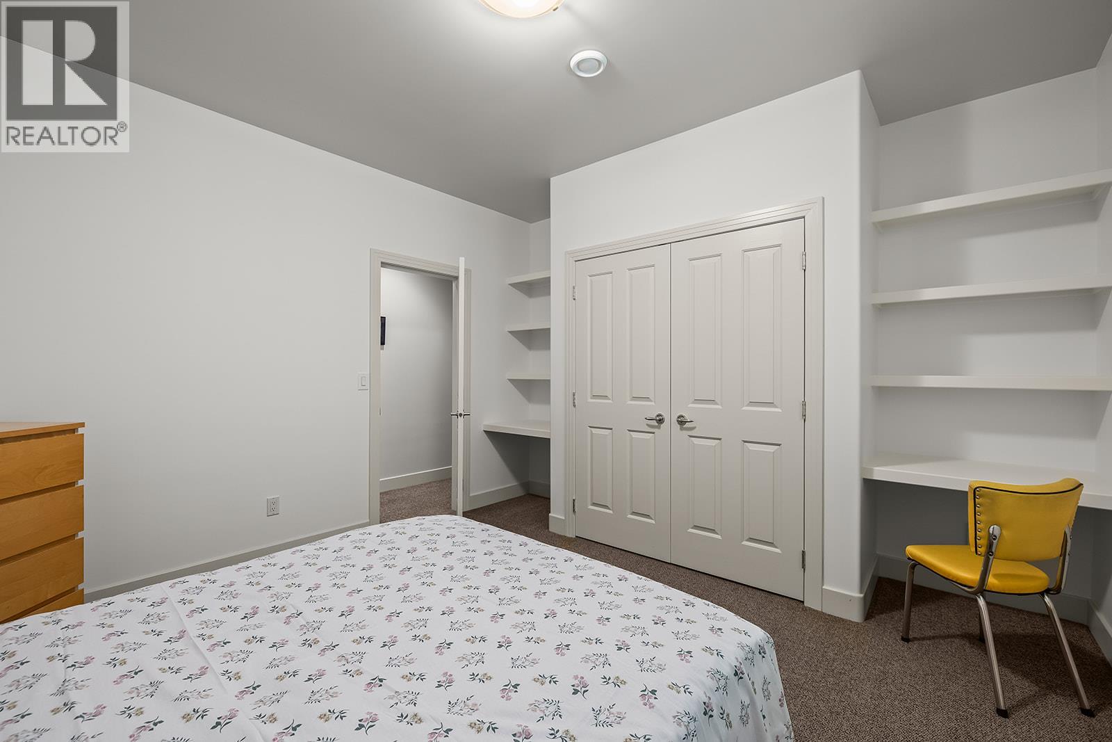 324 Phoebe Court