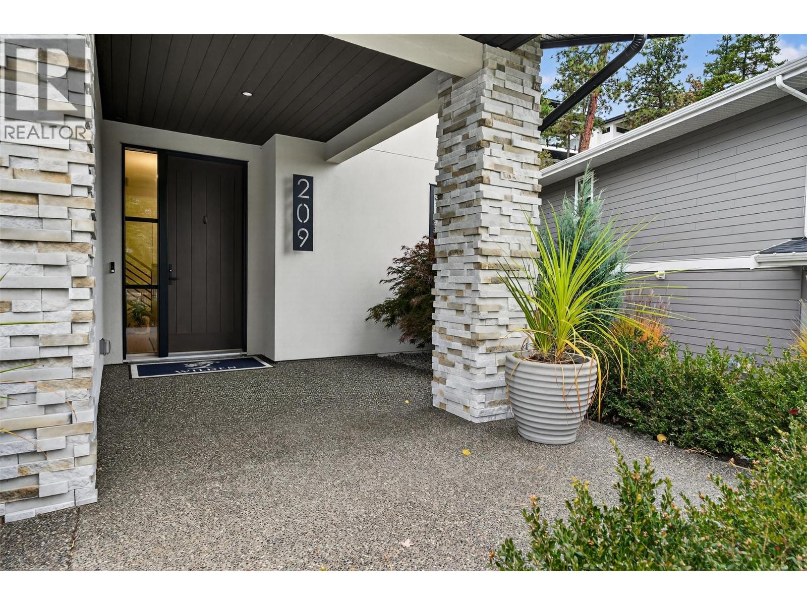 209 Summer Wood Drive