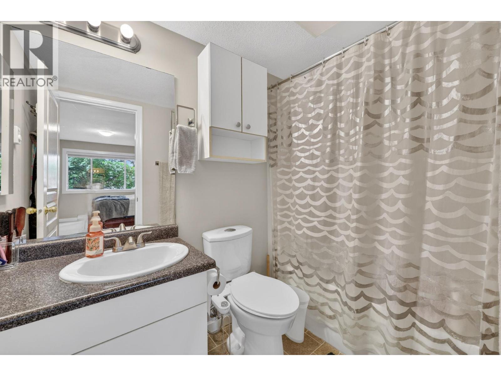 727 Houghton Road Unit# 112