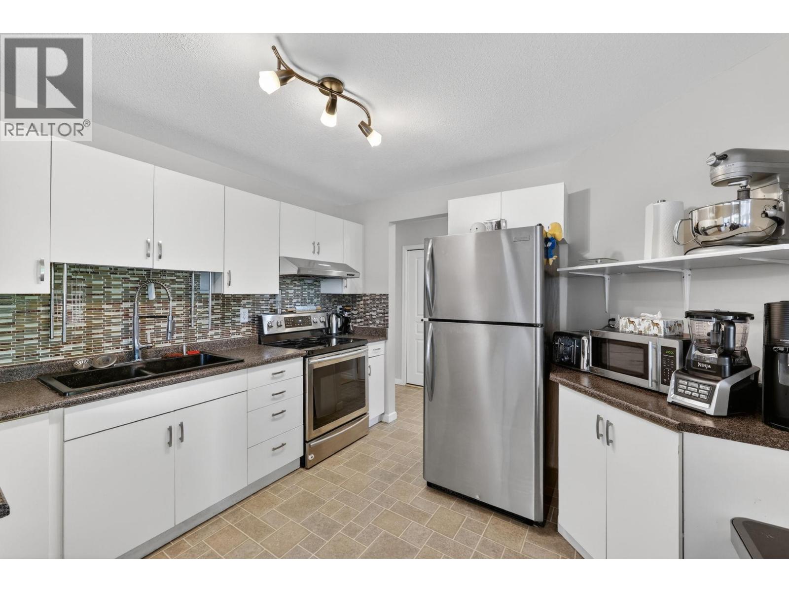727 Houghton Road Unit# 112