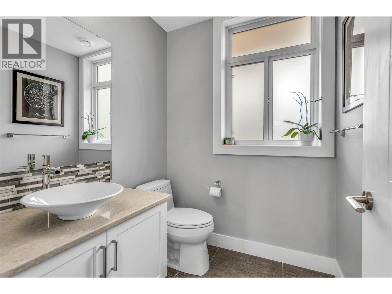 1102 Cameron Avenue Unit# 9