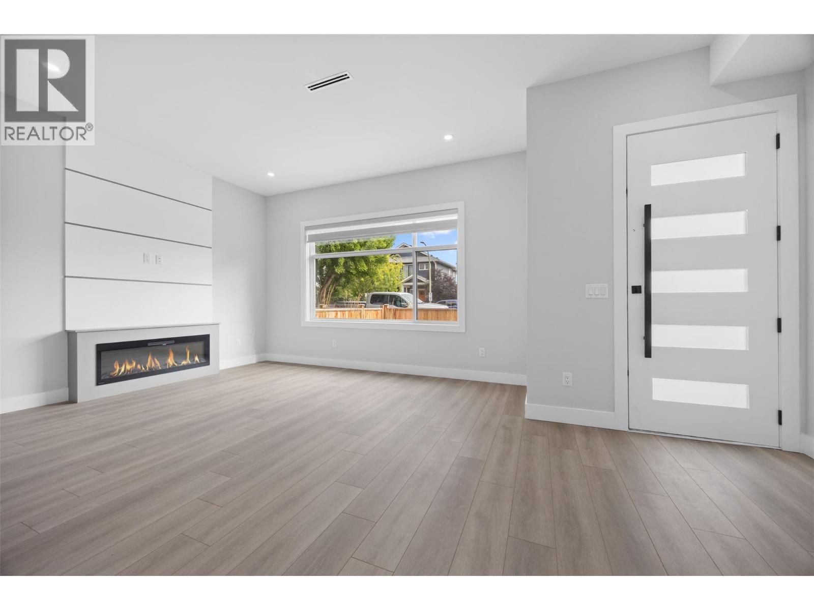 954 Stockwell Avenue Unit# 1