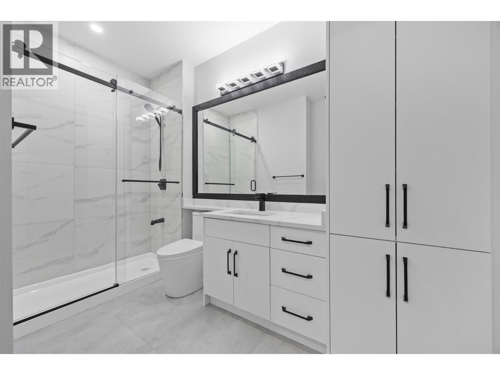 954 Stockwell Avenue Unit# 1