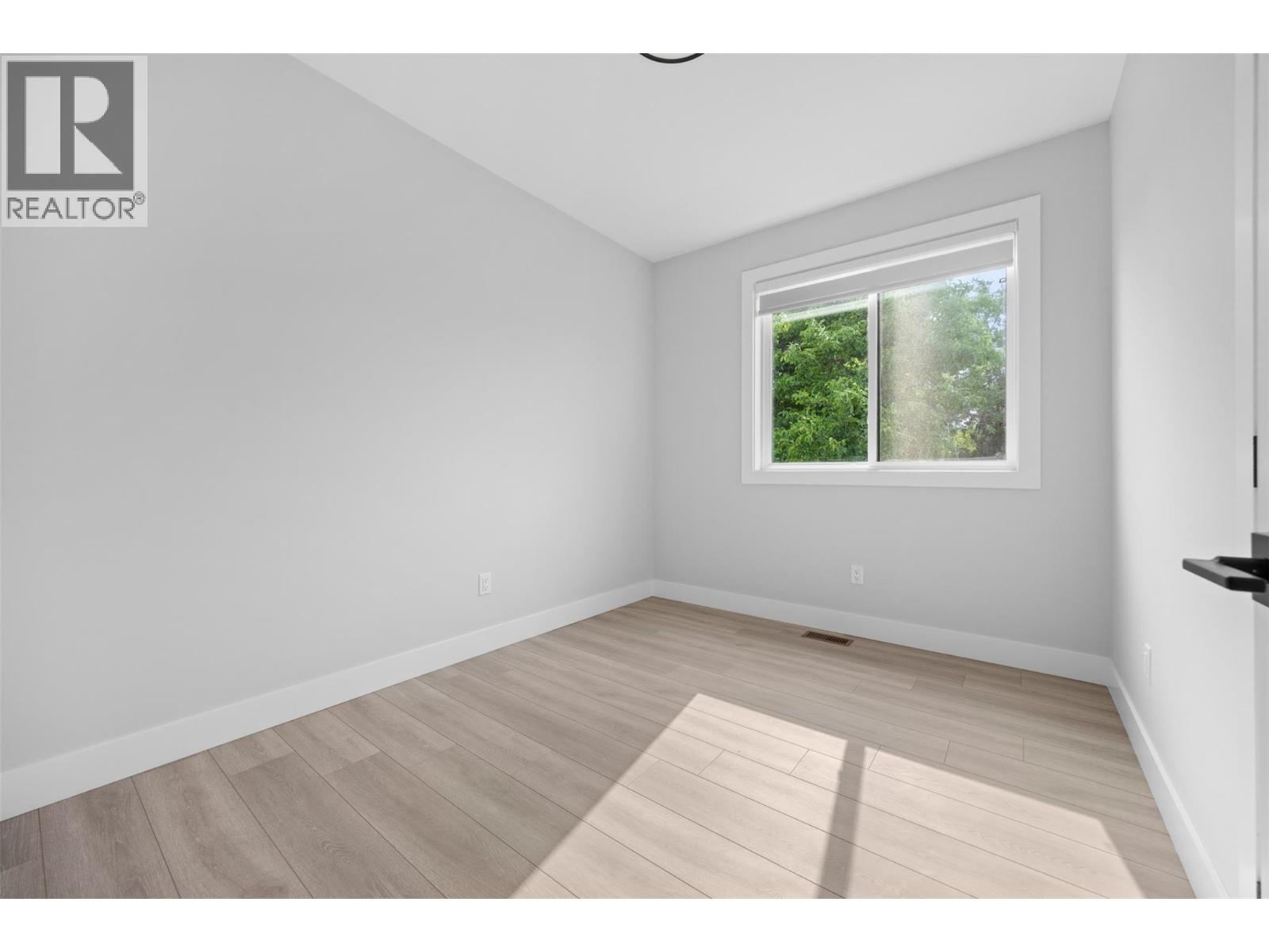 954 Stockwell Avenue Unit# 1