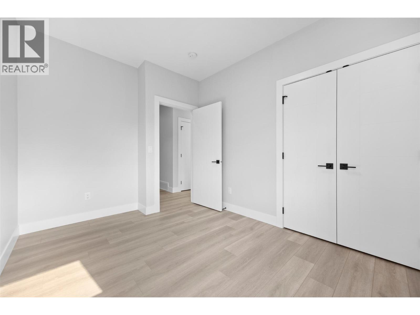 954 Stockwell Avenue Unit# 1