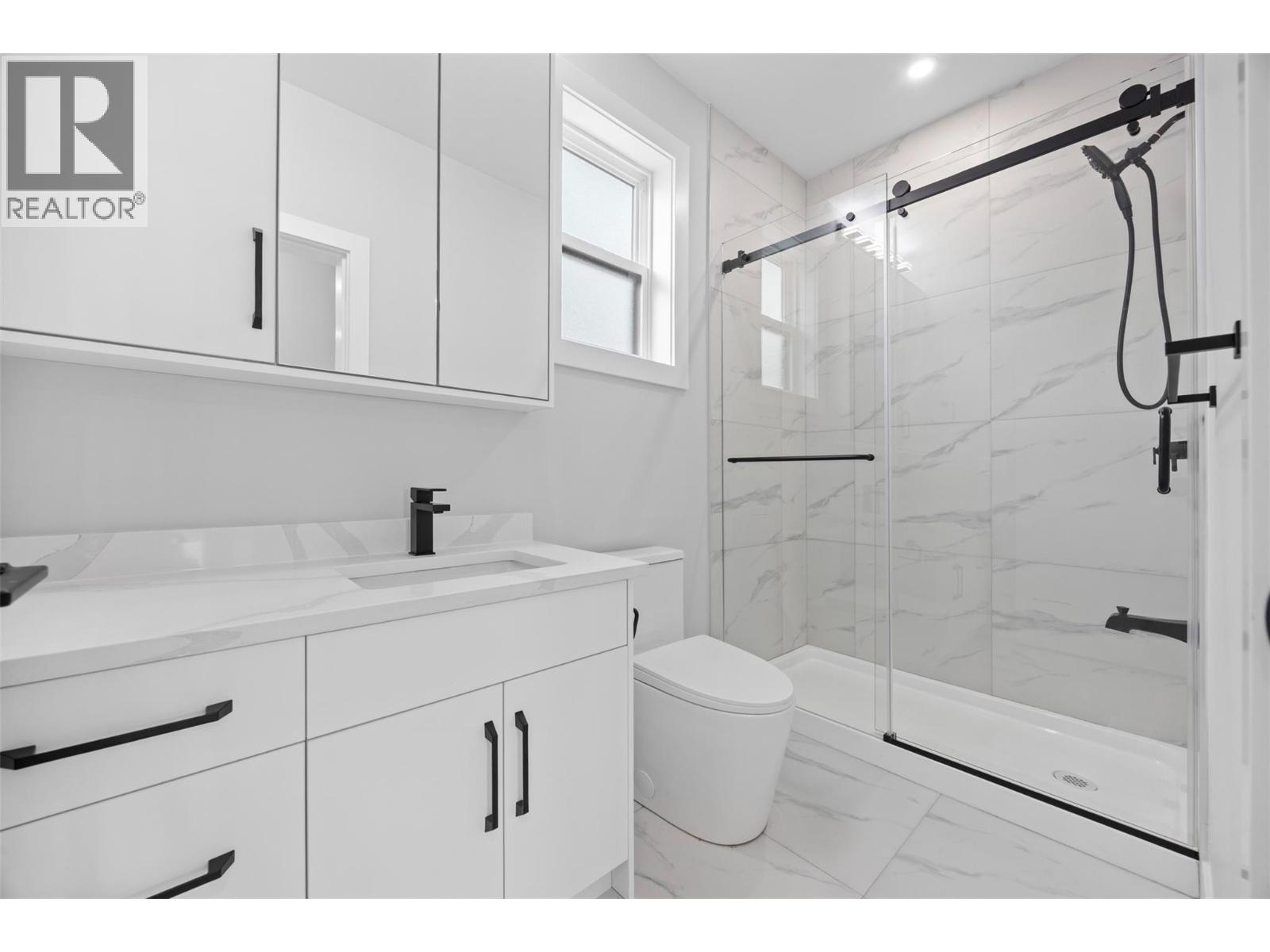 954 Stockwell Avenue Unit# 1