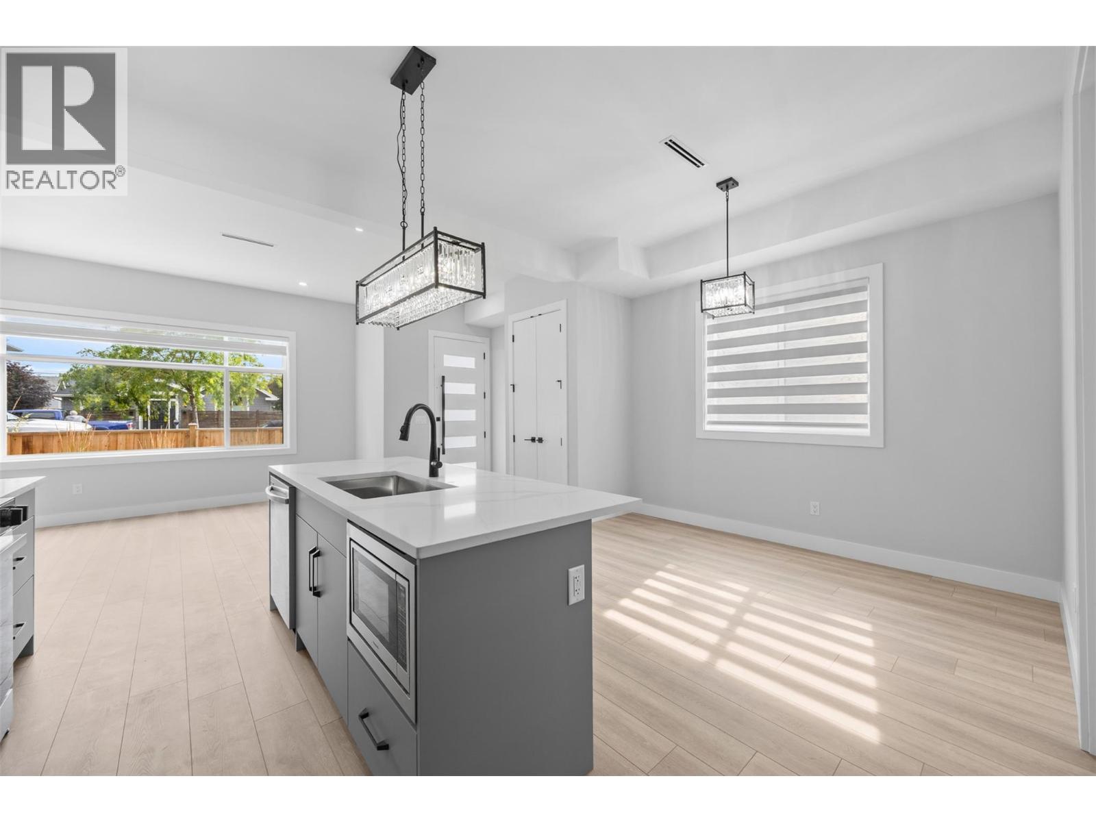 954 Stockwell Avenue Unit# 1