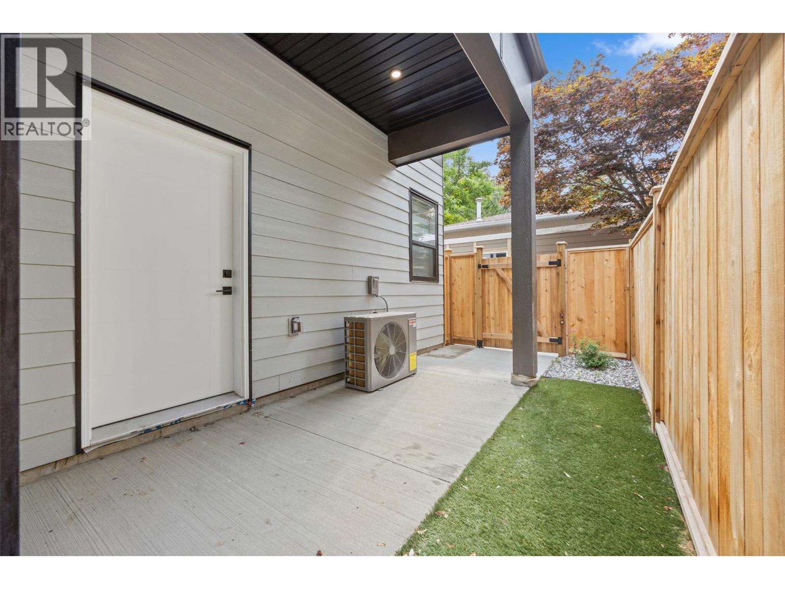 954 Stockwell Avenue Unit# 1