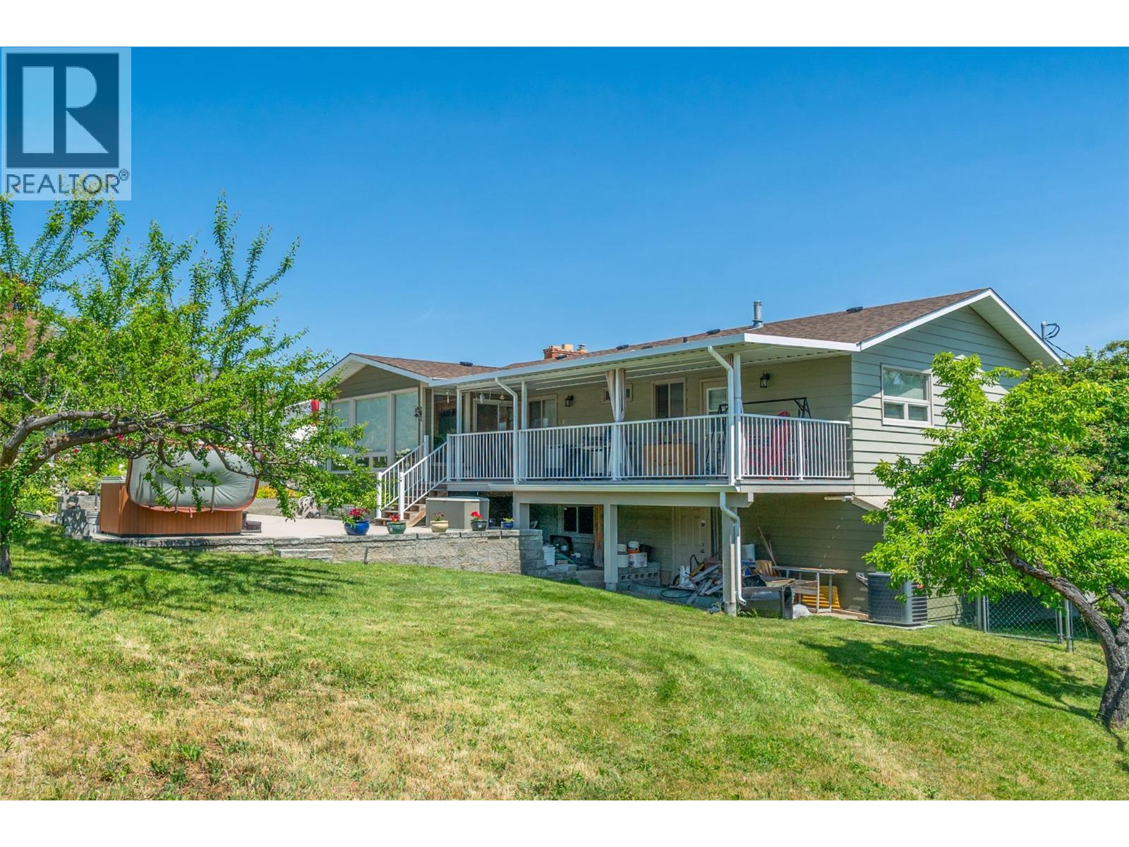 2489 Chieftain Road