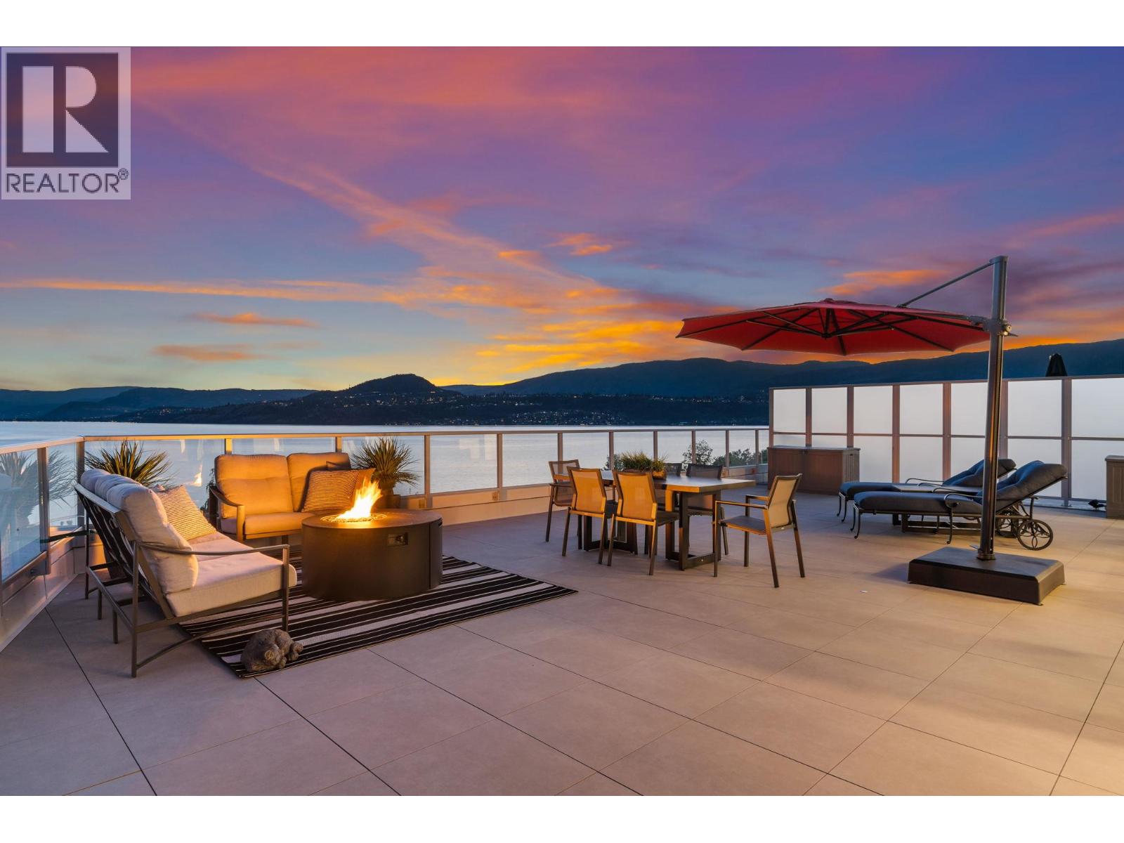 3340 Lakeshore Road Unit# 707
