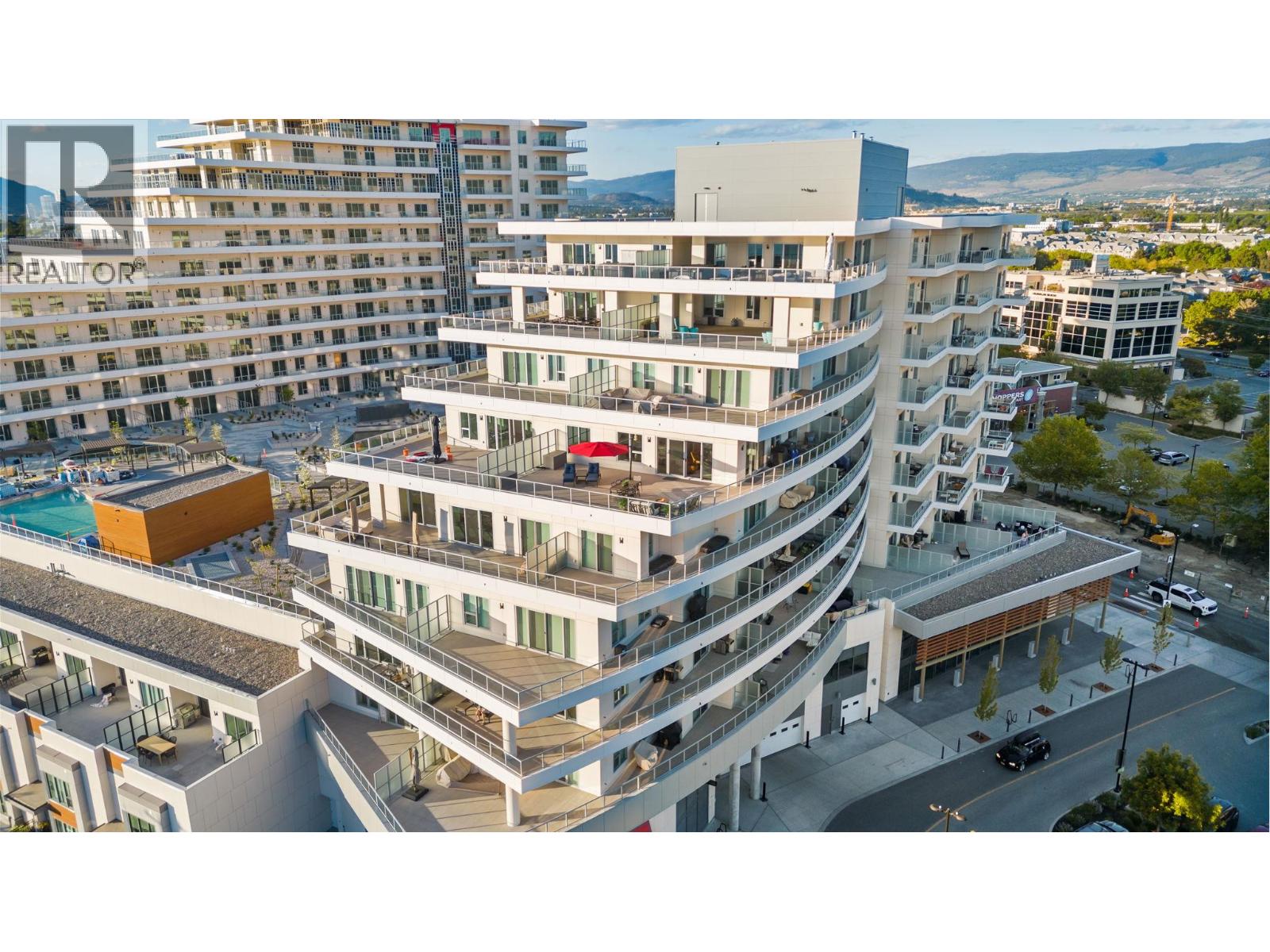 3340 Lakeshore Road Unit# 707