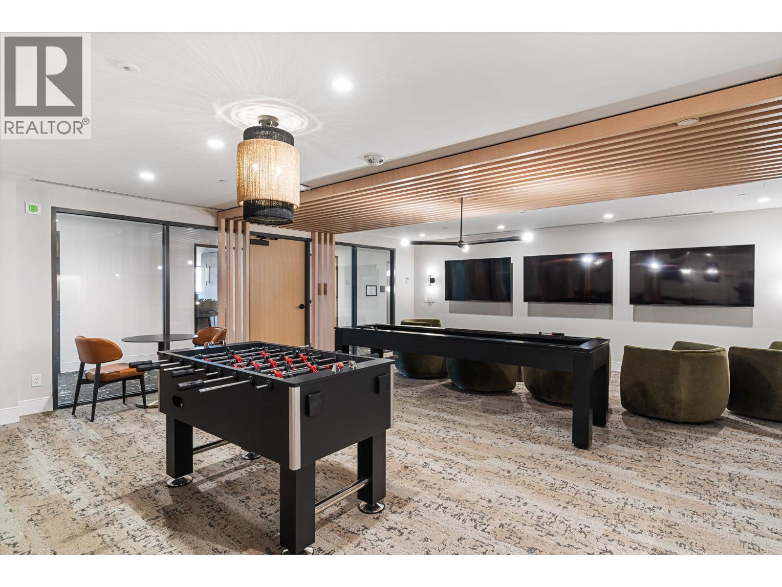 3340 Lakeshore Road Unit# 707