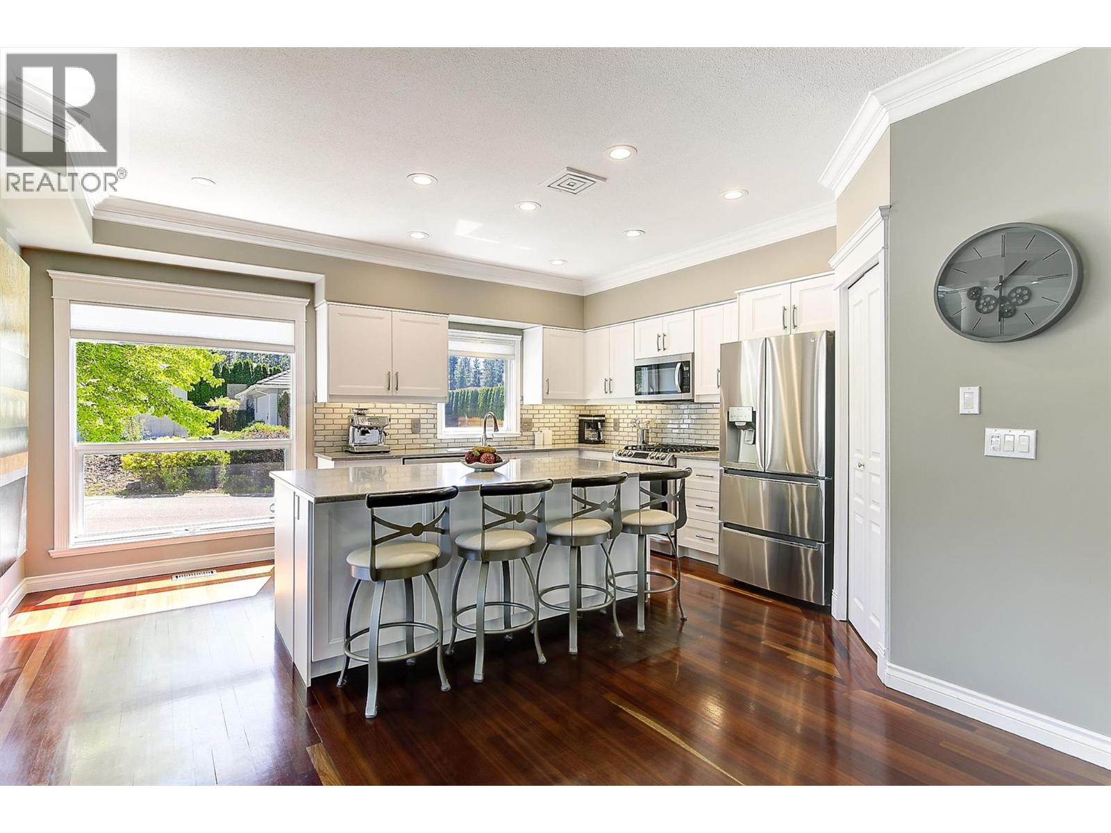 3077 Quail Crescent