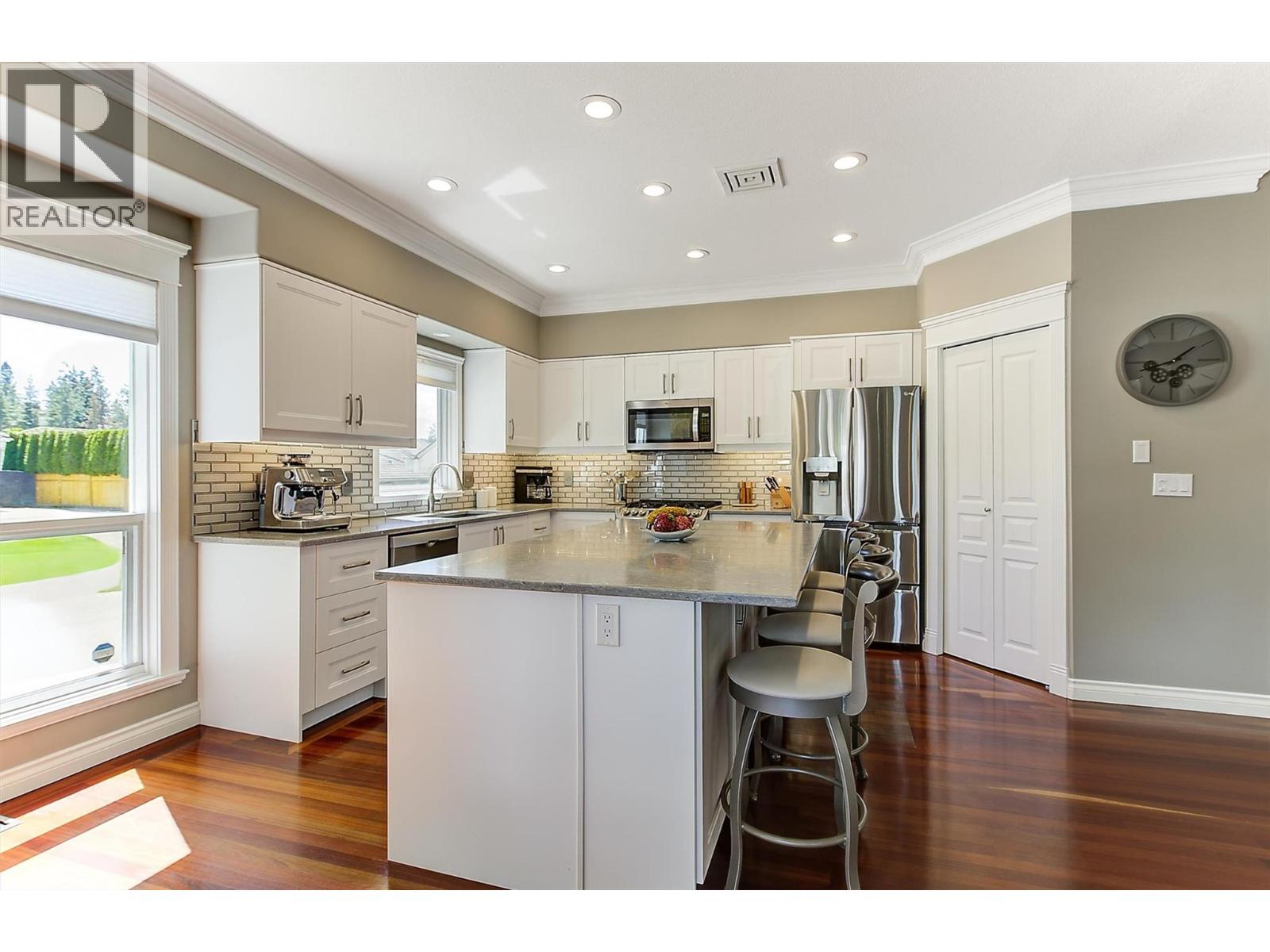 3077 Quail Crescent