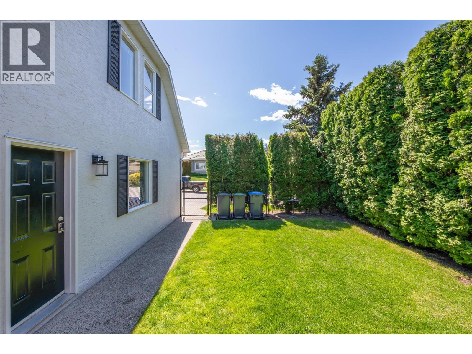 3077 Quail Crescent