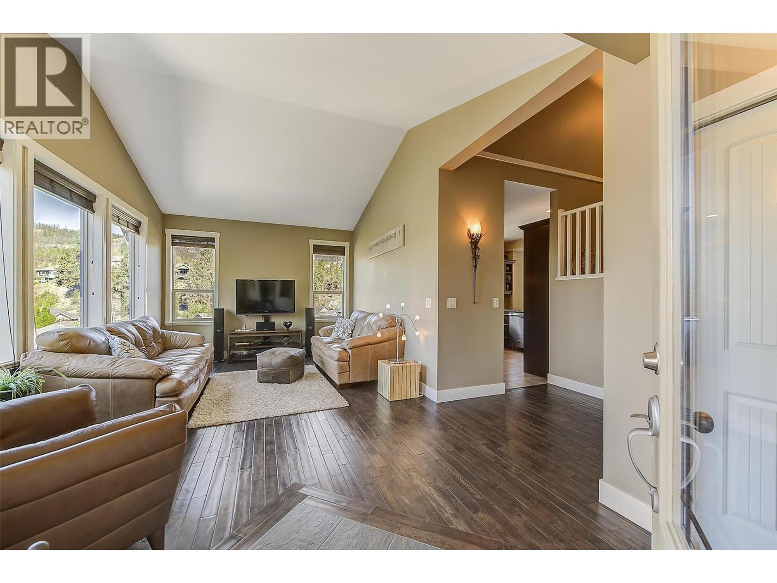 2200 Sunview Drive