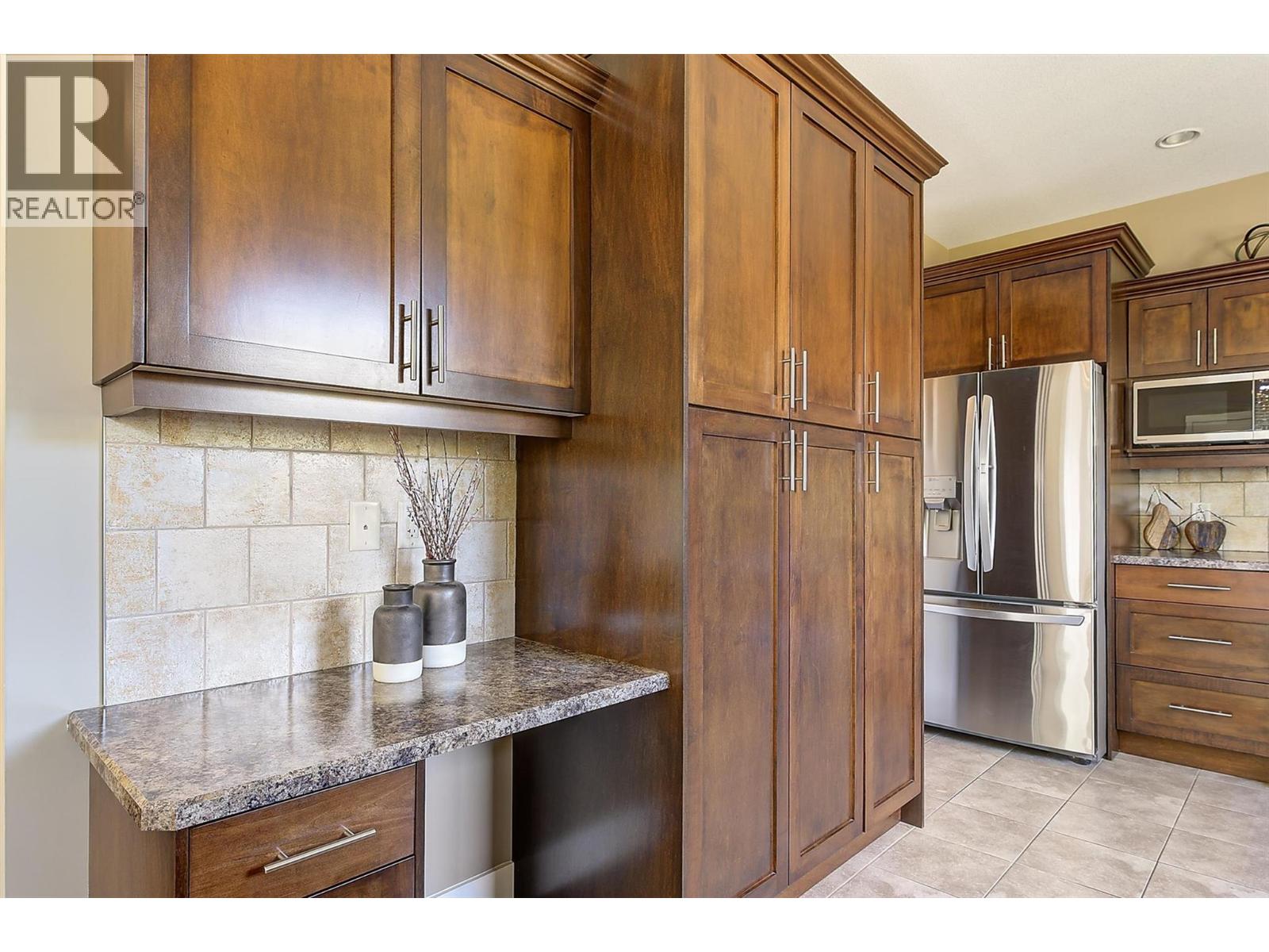 2200 Sunview Drive