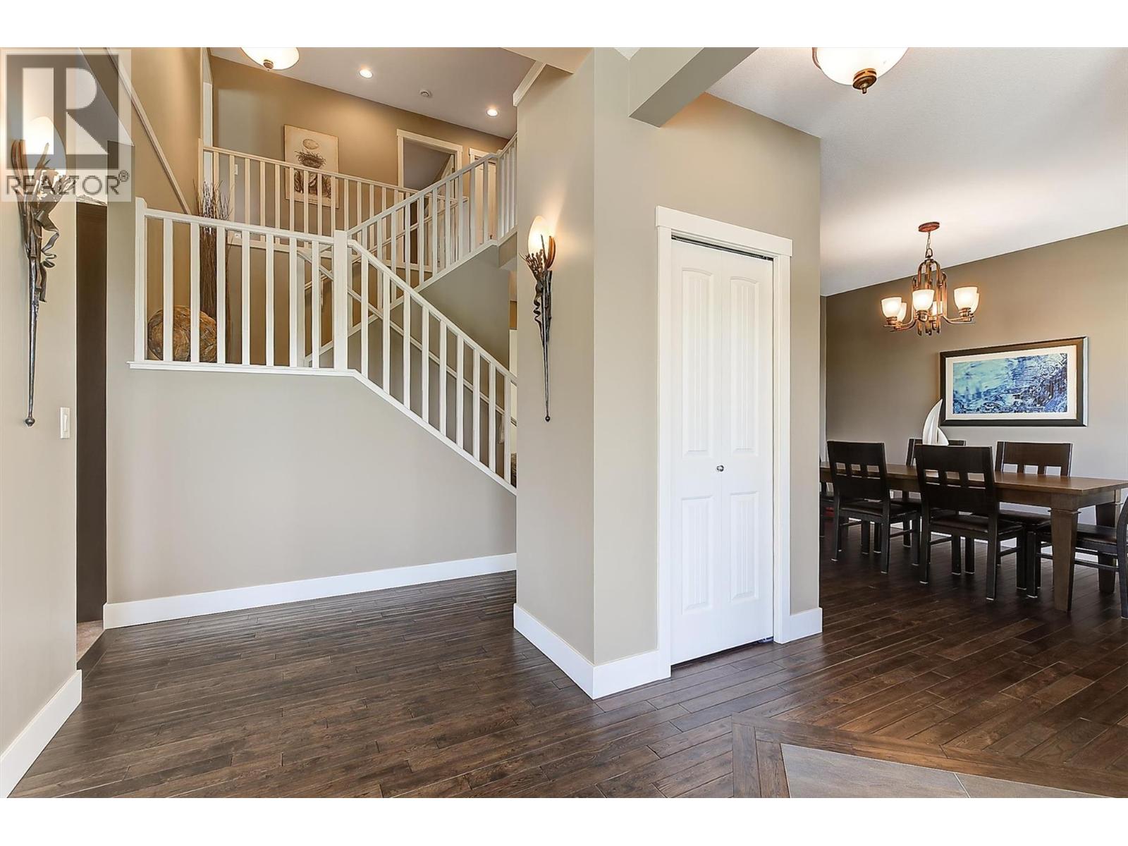 2200 Sunview Drive