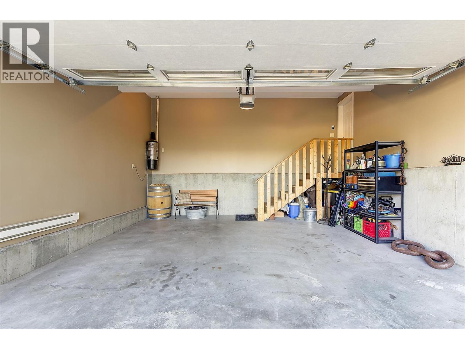 2200 Sunview Drive