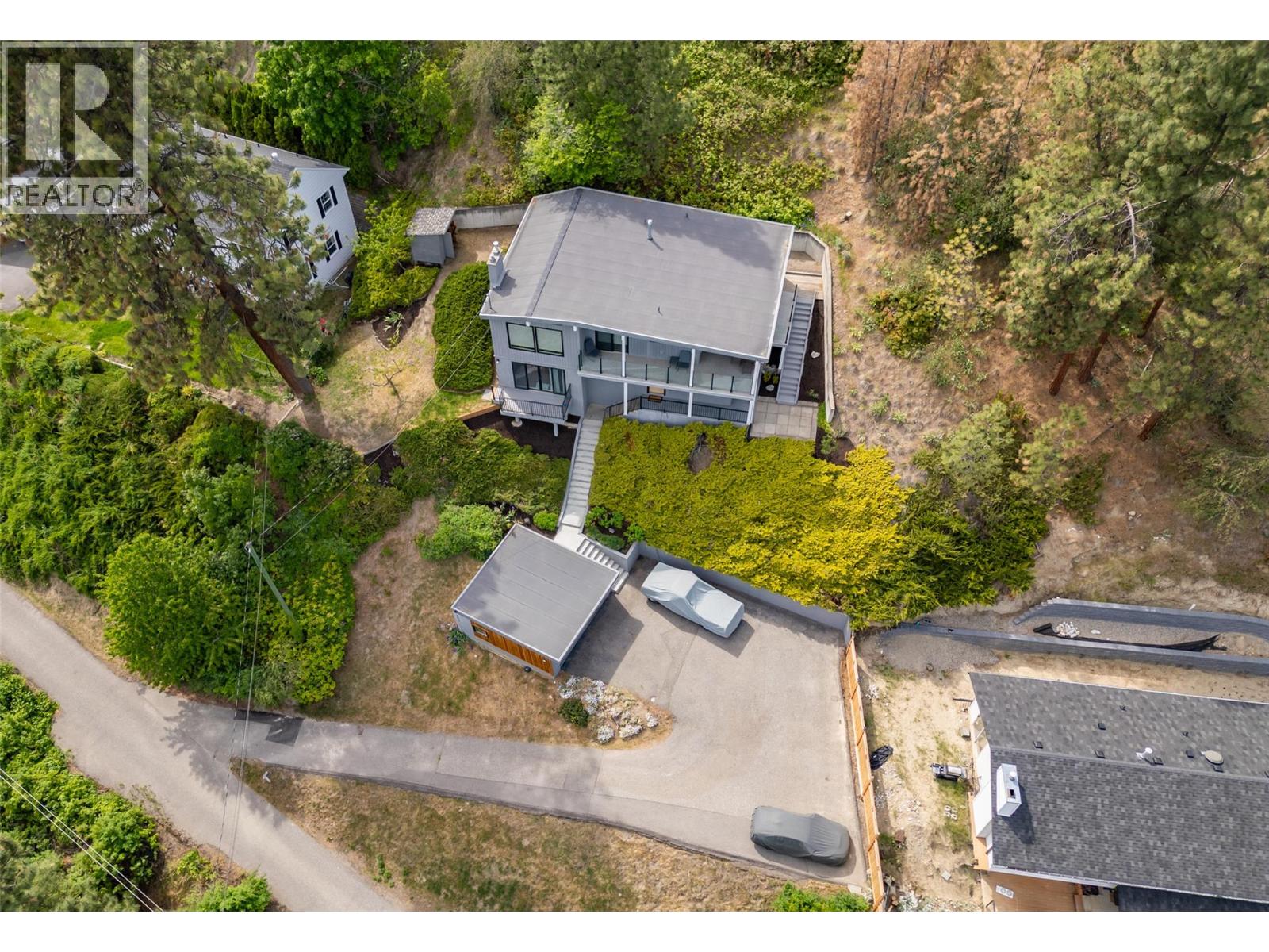 2674 Lakeview Road