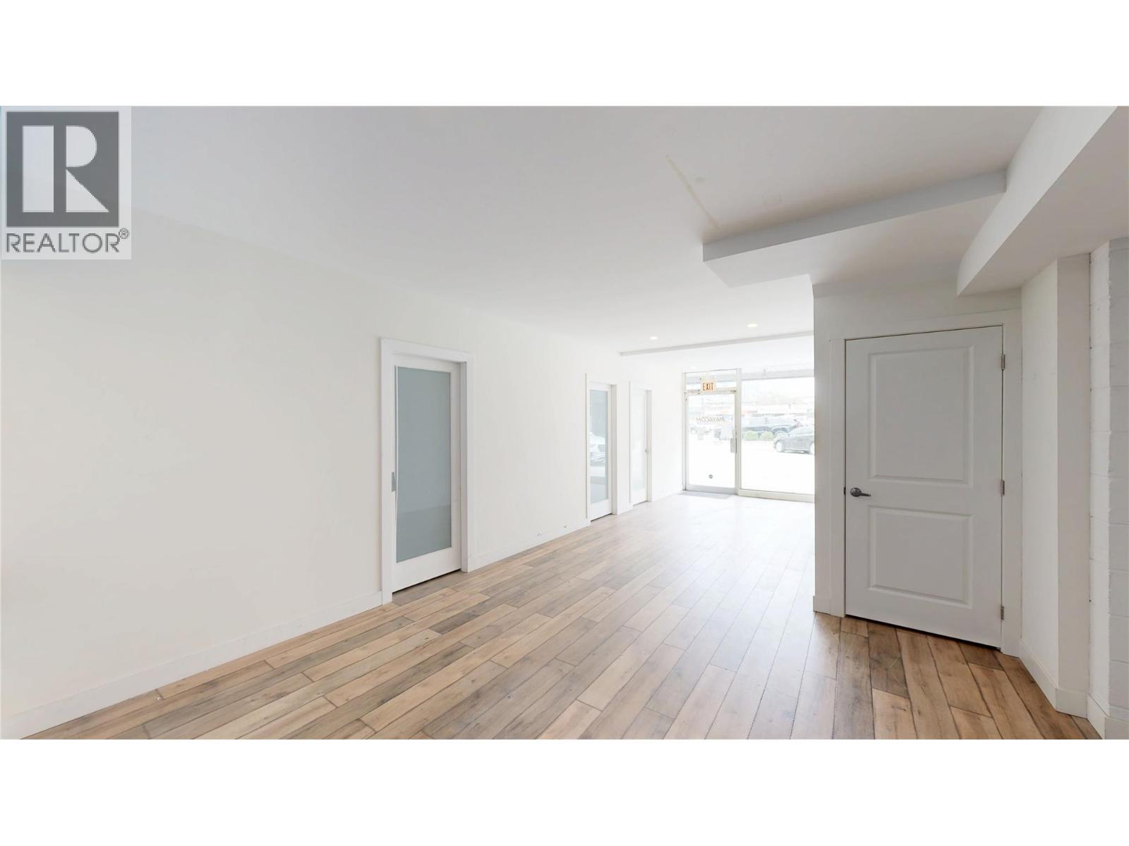 555 Lawrence Avenue