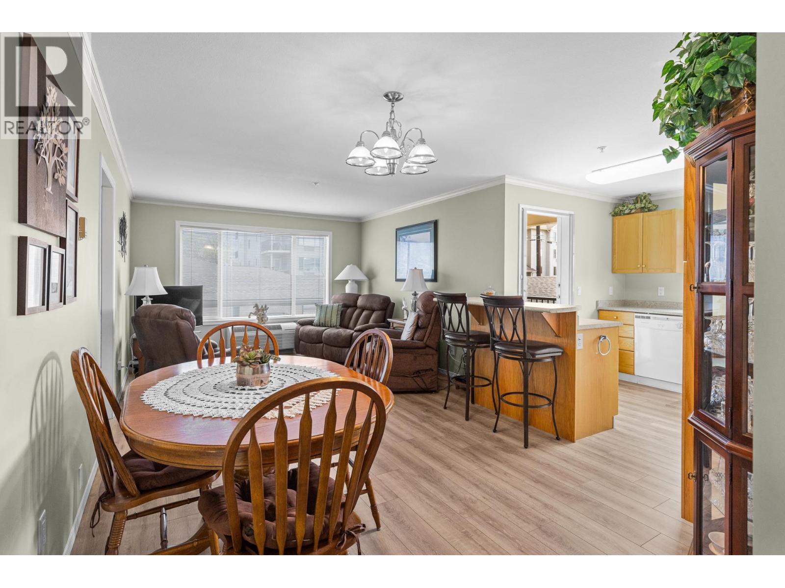 265 Froelich Road Unit# 211