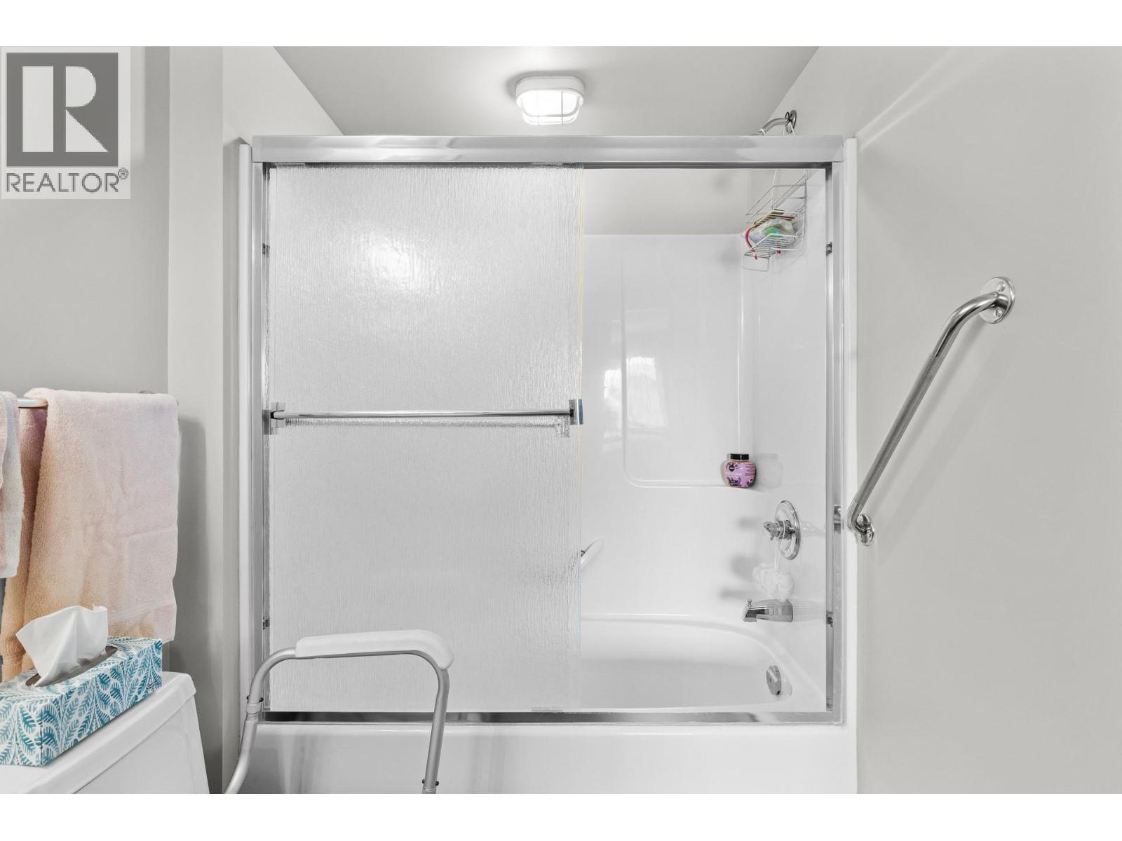 265 Froelich Road Unit# 211